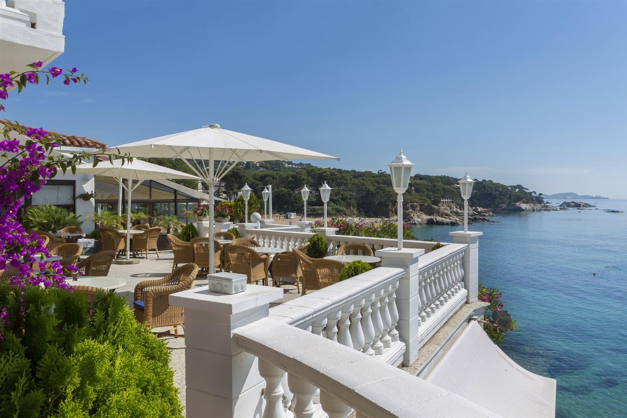 Hotel Costa Brava Guadalajara Zewnętrze zdjęcie