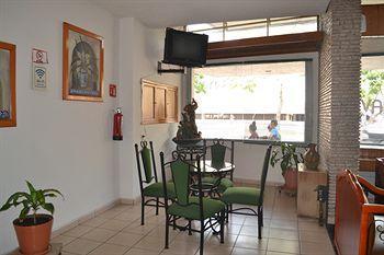 Hotel Costa Brava Guadalajara Zewnętrze zdjęcie